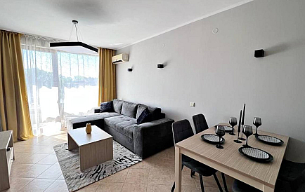 ID 10992 One-bedroom apartment in Royal Sun Photo 1 
