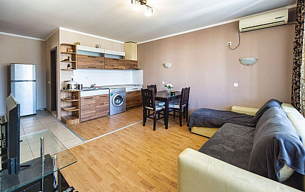ID 11662 Two-bedroom apartment in Diamond Bay Photo 1 