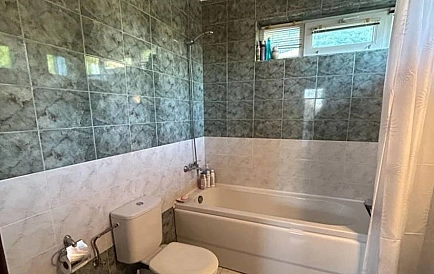 ID 11869 Two-storey house in Greenville Photo 7