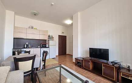ID 11975 One-bedroom apartment in Royal Bay Photo 1 