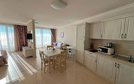ID 12022 Studio apartment in Penelope Palace Photo 1 