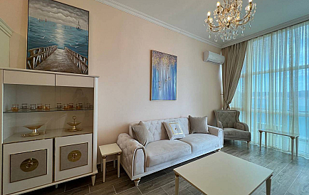 ID 12107 One-bedroom apartment in Belvedere Photo 1 