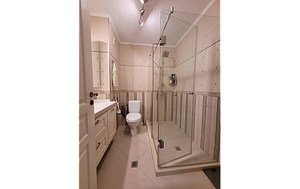 ID 12117 Three-storey penthouse in Arthur Photo 6