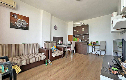 ID 12271 One-bedroom apartment in Sunny View South Photo 1 