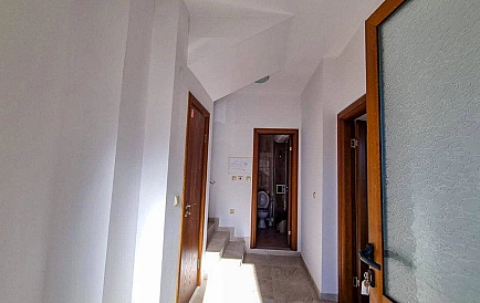 ID 12737 House in Rаzlog Photo 10