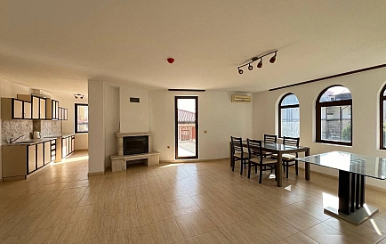 ID 12965 House in Etera 2 Photo 2