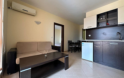 ID 13906 One bedroom apartment in Sunset Beach 3 Photo 1 