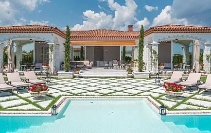 ID 9144 Villa in Eden Park Photo 2