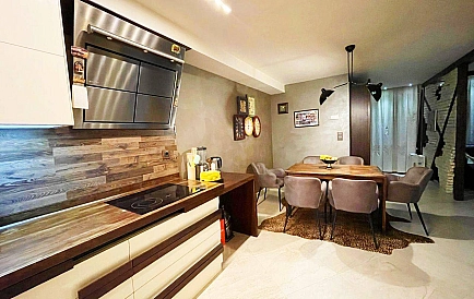 ID 9217 A three-floor penthouse in Esteban Photo 4