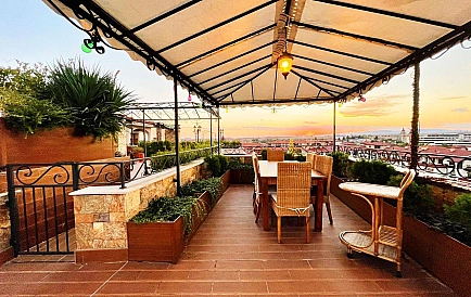 ID 9217 A three-floor penthouse in Esteban Photo 6