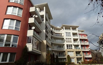 ID 10390 Two-bedroom apartment in Golden Amos Photo 2