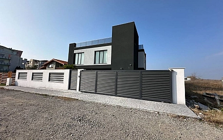 ID 11778 House in Ravda Photo 4