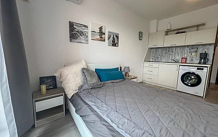 ID 11837 Studio in Sunny Day 6 Photo 5