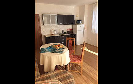 ID 6946 One bedroom apartment in Rutland Beach Photo 1 