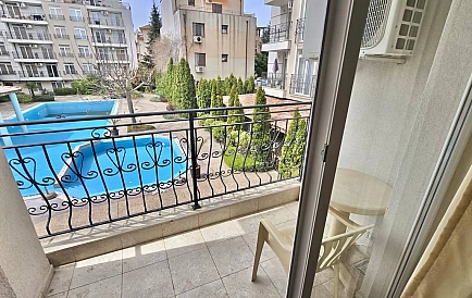 ID 15447 Two-bedroom apartment in Dawn Park Photo 5