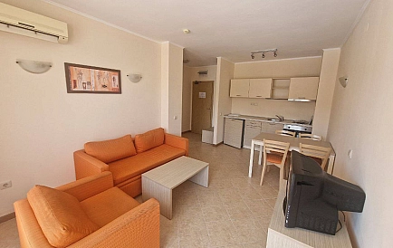 ID 16316 One-bedroom apartment in Royal Sun Photo 4