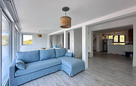 ID 14265 Four-storey house in Sveti Vlas Photo 3