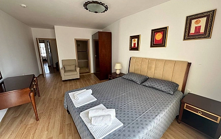 ID 15458 Two-bedroom apartment in Royal Bay Photo 2