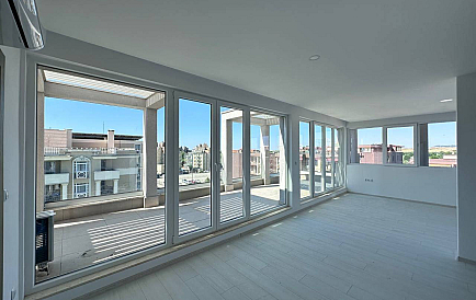 ID 14206 One-bedroom apartment in J'adore Secret Gardens Photo 1 