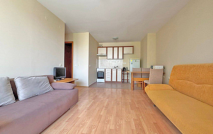ID 14110 Sunny Beach Photo 1 
