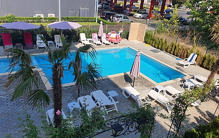 ID 15063 Studio in Magnolia 6 Photo 7