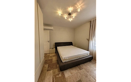 ID 12117 Three-storey penthouse in Arthur Photo 4