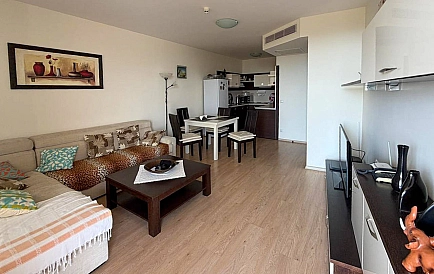 ID 15696 Two-bedroom apartment in Peter House Photo 2