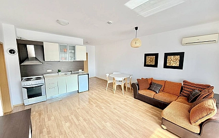 ID 15257 Three-bedroom apartment in Vineyards Photo 2