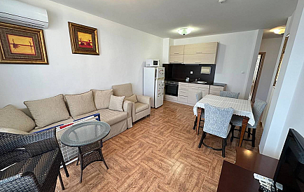 ID 15458 Two-bedroom apartment in Royal Bay Photo 1 