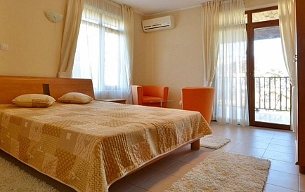 ID 15337 Two-storey house in the village of Kosharitsa Photo 3