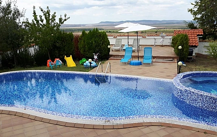 ID 14653 House in Kosharica Photo 10