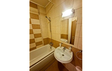 ID 16076 0 Photo 4
