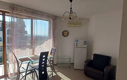 ID 16378 Two-bedroom apartment in Sunny View North Photo 2