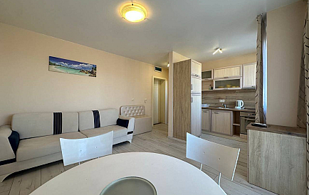 ID 14822 Two-room apartment in Seasons 3 Photo 1 