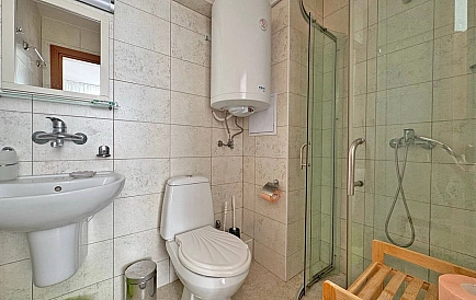 ID 16402 Two-bedroom apartment in Dawn Park Photo 4