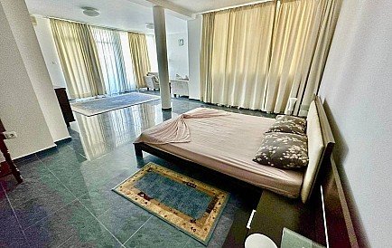 ID 13211 Villa in Riviera Photo 6