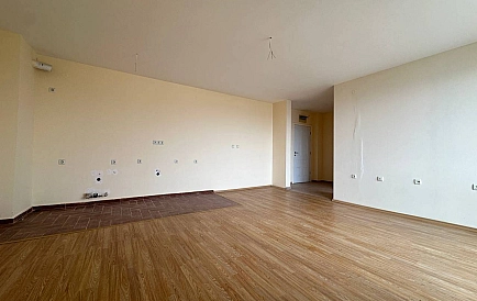 ID 16195 0 Photo 2
