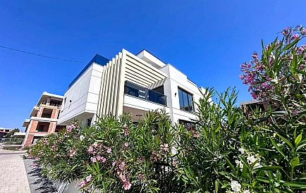 ID 10457 Houses in Chernomorets Photo 4