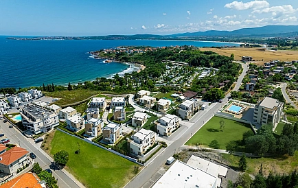 ID 10457 Houses in Chernomorets Photo 10