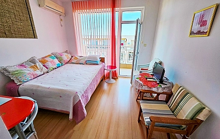 ID 12126 Studio apartment in Sunny Day 6 Photo 2