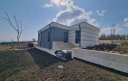 ID 14405 House in Banya Photo 5