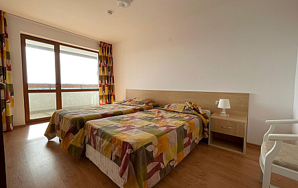 ID 15088 Two-bedroom apartment in Gardenia Hills Photo 1 