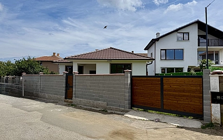 ID 15548 House in Tankovo Photo 2