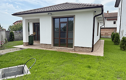 ID 15548 House in Tankovo Photo 1 