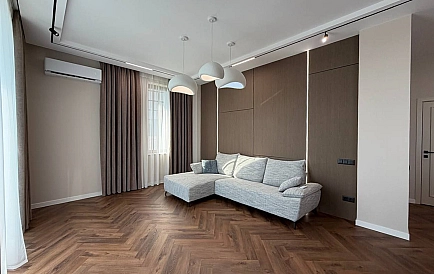 ID 15925 Two-story house in Venid Eco Village Photo 10