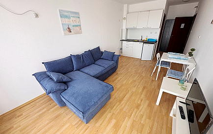 ID 16050 Studio apartment in Sunny Day 6 Photo 1 