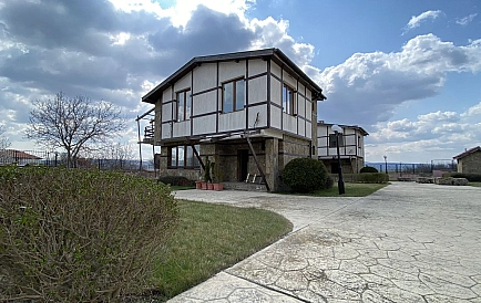 ID 2039 Two-story houses in Gorica Photo 4