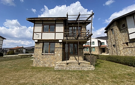 ID 2039 Two-story houses in Gorica Photo 5