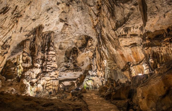 Magura Cave